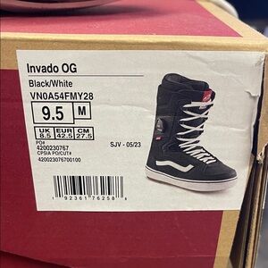 Vans Invado OG Snowboarding Boots Size 9.5